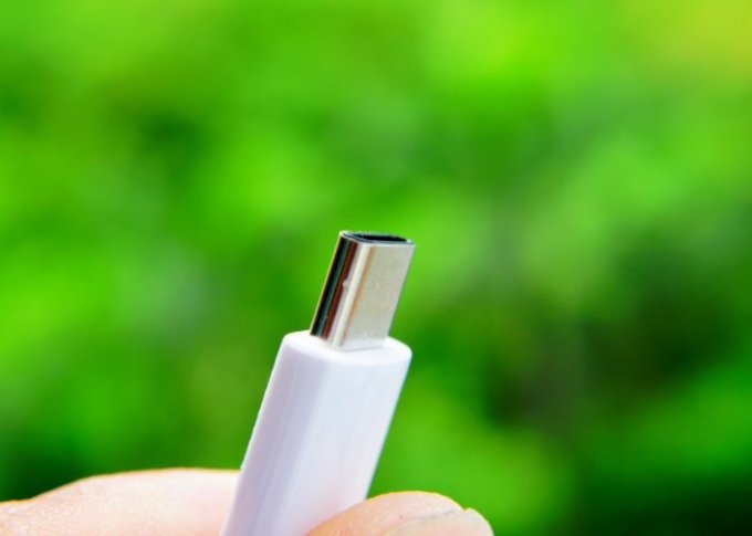 Kabel USB-C z funkcją HDMI ma być wykorzystany do odtworzenia multimediów na telewizorze